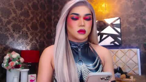 Snapshot of stellagrayts chatting on 02-13-25, 09:30 CALL ME STELLA online show from 02-13-25, 09:30