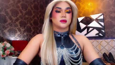 Snapshot of stellagrayts chatting on 02-21-25, 09:34 CALL ME STELLA online show from 02-21-25, 09:34