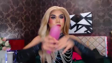 Snapshot of stellagrayts chatting on 03-12-25, 12:26 CALL ME STELLA online show from 03-12-25, 12:26
