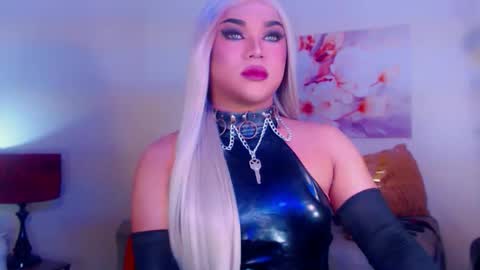 CALL ME STELLA online show from 10-29-25, 07:04