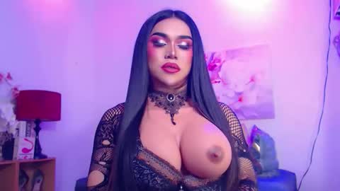 CALL ME STELLA online show from 05-07-26, 07:36