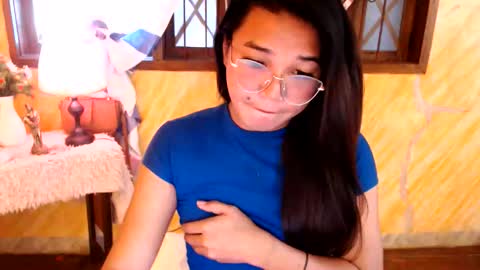 Snapshot of stellaxtemptationx chatting on 03-16-26, 12:27 Stella sweet online show from 03-16-26, 12:27