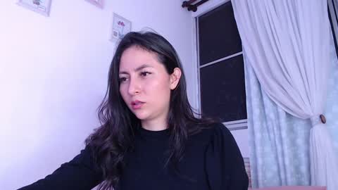 Snapshot of step_daughter_ chatting on 01-11-25, 01:59 MIA online show from 01-11-25, 01:59