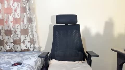steph____3 online show from 05-31-26, 06:10