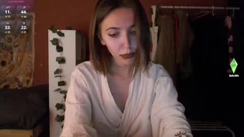 Snapshot of steph_fossst chatting on 09-22-25, 06:21 Stephanie 3 online show from 09-22-25, 06:21