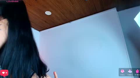 Snapshot of steph_malibu chatting on 03-11-26, 12:22 Stephany Malibu online show from 03-11-26, 12:22