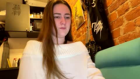 Snapshot of steph_sweet chatting on 01-09-25, 10:52 Emma online show from 01-09-25, 10:52