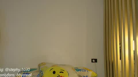 Snapshot of steph_y1030 chatting on 10-23-25, 02:55 stephany online show from 10-23-25, 02:55