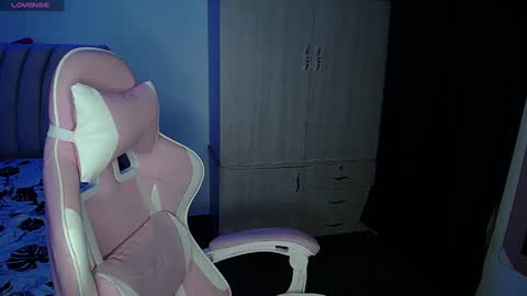 Emma online show from 12-29-24, 04:38