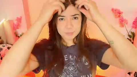 Emma online show from 06-28-26, 08:42