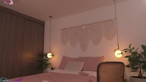 stephania_let online show from 06-20-26, 02:20