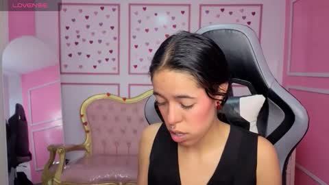 Stephania online show from 02-14-26, 12:35