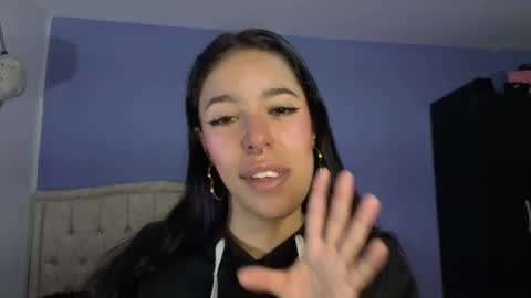Stephania online show from 06-22-26, 02:03