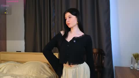 Snapshot of stephaniaharpool chatting on 04-20-26, 01:41 Amelia online show from 04-20-26, 01:41