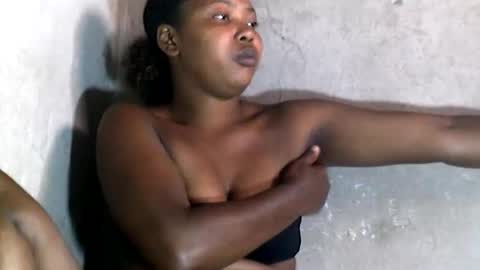 stephanie172 online show from 11-07-25, 06:35