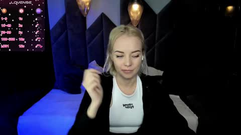 Stephanie Sea online show from 02-10-25, 04:58