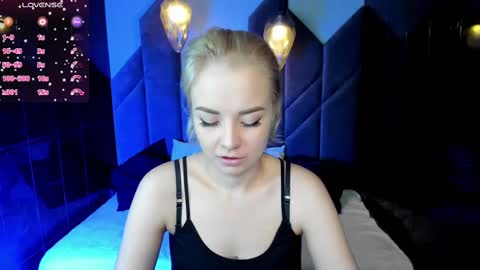 Stephanie Sea online show from 02-25-25, 07:25