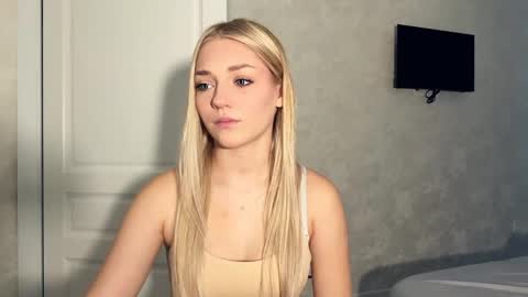 Steph online show from 03-31-26, 01:22