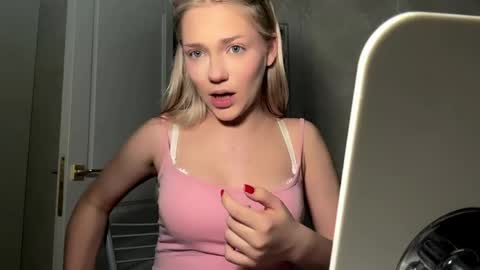 Steph online show from 04-15-26, 01:40