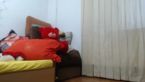 Snapshot of stephaniewild chatting on 12-22-24, 02:16 Stephanie online show from 12-22-24, 02:16