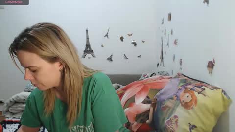 Stephanie   online show from 02-13-26, 11:06