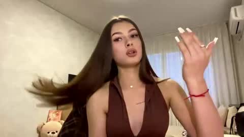 Stephani online show from 05-02-26, 03:39