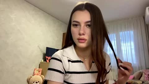 Stephani online show from 05-03-26, 03:18