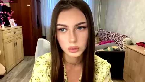 Stephani online show from 06-25-26, 04:33