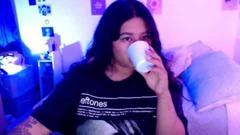 Stephanie  online show from 12-05-24, 04:20