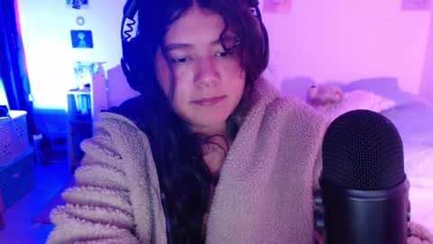 Stephanie  online show from 12-13-24, 05:16