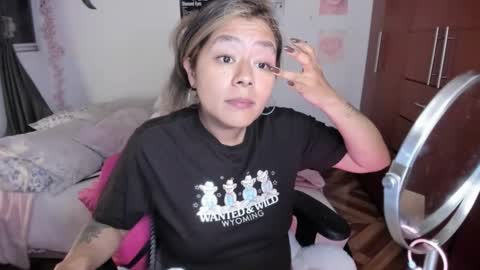 Snapshot of stephanifox chatting on 02-15-26, 01:57 Stephanie online show from 02-15-26, 01:57