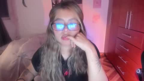 Snapshot of stephanifox chatting on 03-04-26, 01:55 Stephanie online show from 03-04-26, 01:55