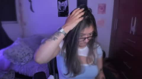 Snapshot of stephanifox chatting on 03-19-26, 02:37 Stephanie online show from 03-19-26, 02:37