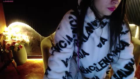 stephany_rodriguez_ online show from 03-22-26, 11:57