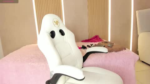 Stephany online show from 03-16-26, 07:40