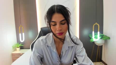 S T E P H A N Y A online show from 12-11-24, 01:58