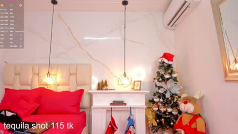 Snapshot of stephanysc chatting on 12-31-24, 11:49 Stefanny online show from 12-31-24, 11:49