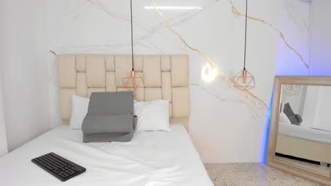 Snapshot of stephanysc chatting on 01-31-25, 09:59 Stefanny online show from 01-31-25, 09:59