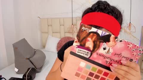 Snapshot of stephanysc chatting on 02-04-25, 10:13 Stefanny online show from 02-04-25, 10:13