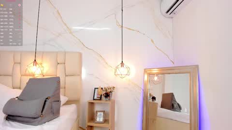 Snapshot of stephanysc chatting on 02-09-25, 07:05 Stefanny online show from 02-09-25, 07:05