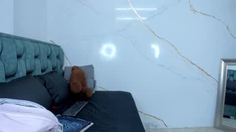 Snapshot of stephanysc chatting on 09-27-25, 11:43 Stefanny online show from 09-27-25, 11:43