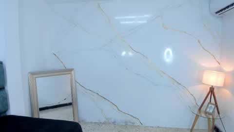 Snapshot of stephanysc chatting on 10-15-25, 12:11 Stefanny online show from 10-15-25, 12:11