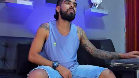    ................     online show from 11-10-25, 09:03