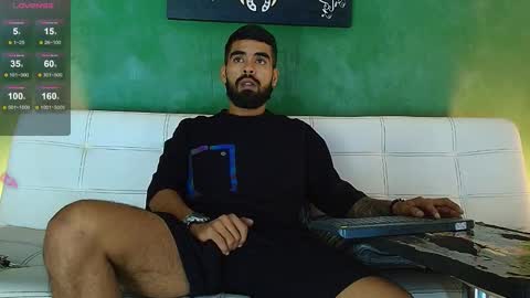 Snapshot of stephenbrown_ chatting on 02-11-26, 03:22 ................ online show from 02-11-26, 03:22