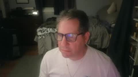 Snapshot of stephenhal9 chatting on 04-27-26, 03:48 stephenhal9 online show from 04-27-26, 03:48