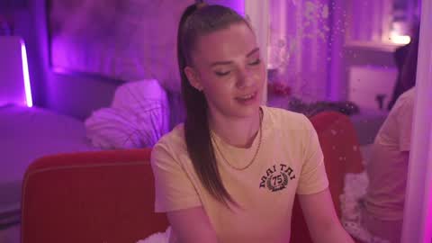 stephie0404 online show from 01-11-25, 09:36