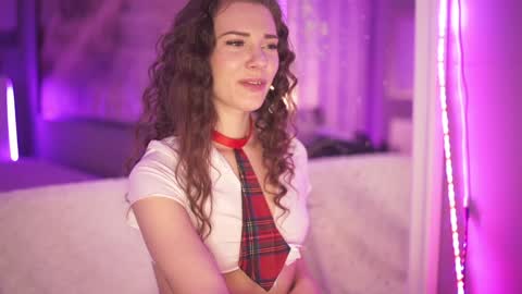 stephie0404 online show from 01-19-25, 11:00