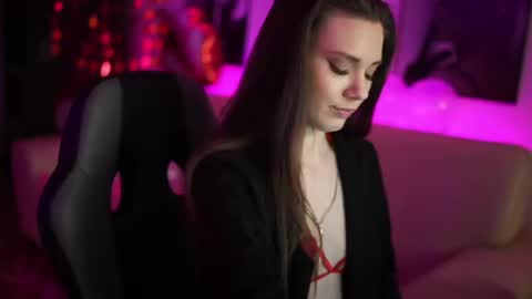 stephie0404 online show from 02-13-25, 11:47