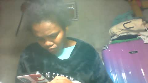sterina0102 online show from 06-12-26, 08:02