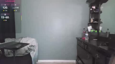 Snapshot of steveandhisdick chatting on 11-12-25, 12:11 Im Yours online show from 11-12-25, 12:11